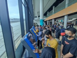 Situs Pesan Tiket Eror, Jalaludin Bakal Nginap di Merak Sampai Bisa Mudik