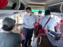 TGUPP Bantah Anies Bagikan Kaus Presiden Saat Lepas Mudik Gratis