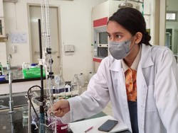 Mantul! Ini Dia Izza, Siswa yang Diterima di 10 Universitas Dalam & LN