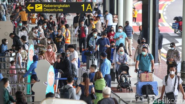 Begini Suasana Terminal 1 Bandara Soekarno Hatta Saat H-3 Lebaran