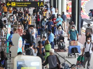 Cerita Pemudik Rela Beli Tiket Pesawat Mahal demi Lebaran Bareng Keluarga