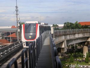 Kereta Layang Bandara Soetta Beroperasi Lagi! Kereta Layang Bandara Soetta Beroperasi Lagi!