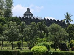 Candi Borobudur Tetap Tak Bisa Dinaiki saat Libur Lebaran Ya
