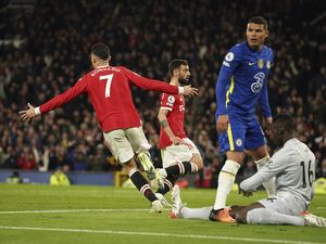 Cristiano Ronaldo Buka Puasa Gol ke Gawang Chelsea Cristiano Ronaldo Buka Puasa Gol ke Gawang Chelsea