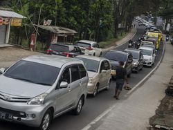 Tips Aman Lintasi 4 Titik Rawan Kecelakaan di Jalur Mudik Garut