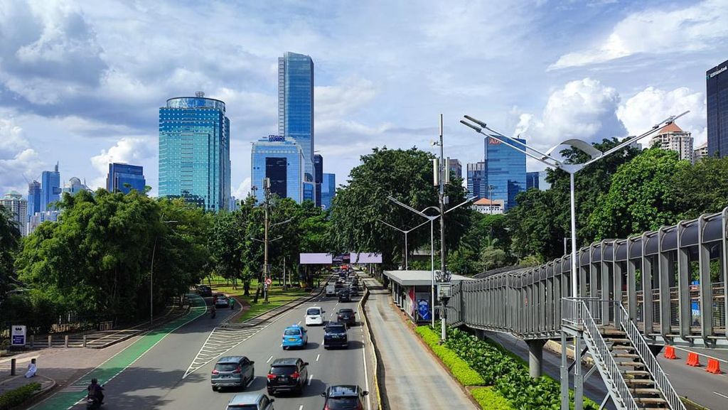 Potret Jalanan Jakarta yang Mulai Sepi Jelang Lebaran