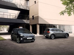 KIA Luncukan Mobil Listrik Khusus Taxi di Korea Selatan