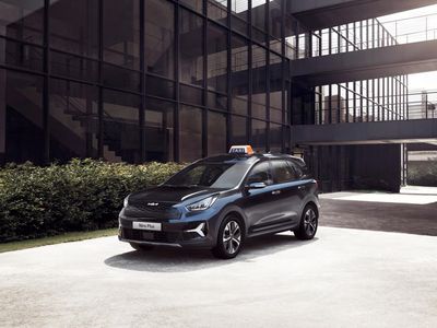 Lihat Lebih Dekat Mobil Listrik Terbaru KIA yang Dibuat Khusus Armada Taksi