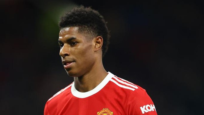 MANCHESTER, ENGLAND - APRIL 28: Marcus Rashford of Manchester United during the Premier League match between Manchester United and Chelsea at Old Trafford on April 28, 2022 in Manchester, England. (Photo by Michael Steele/Getty Images)