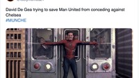De Gea disamakan seperti Spider-Man yang menyelamatkan seisi penumpang kereta. Foto: dok. Twitter