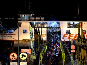 Padatnya Arus Mudik di Pelabuhan Gilimanuk Bali