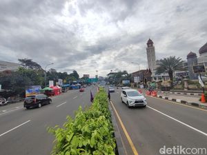 Minggu Siang, Lalin di Simpang Gadog Mulai Ramai Lancar