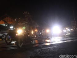 Kereta Melintas 36 Kali Sehari Bikin Jalur Nagreg Tersendat
