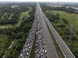3 Hal Pemicu Kemacetan di Tol Selama Pelaksanaan One Way 3 Hal Pemicu Kemacetan di Tol Selama Pelaksanaan One Way