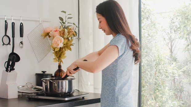 Step by step cara membuat kupat tahu bumbu kacang.