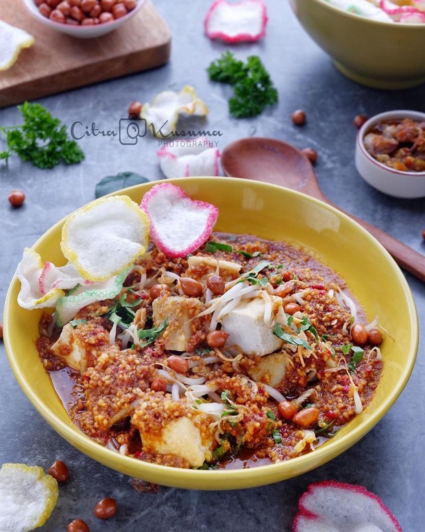 Tampilan kupat tahu yang diambil dari instagram bucit (sudah melalui persetujuan pemilik foto).