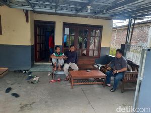 Pemudik Korban Laka Maut Subang Ternyata Pasangan Ayah-Anak Asal Purbalingga Pemudik Korban Laka Maut Subang Ternyata Pasangan Ayah-Anak Asal Purbalingga