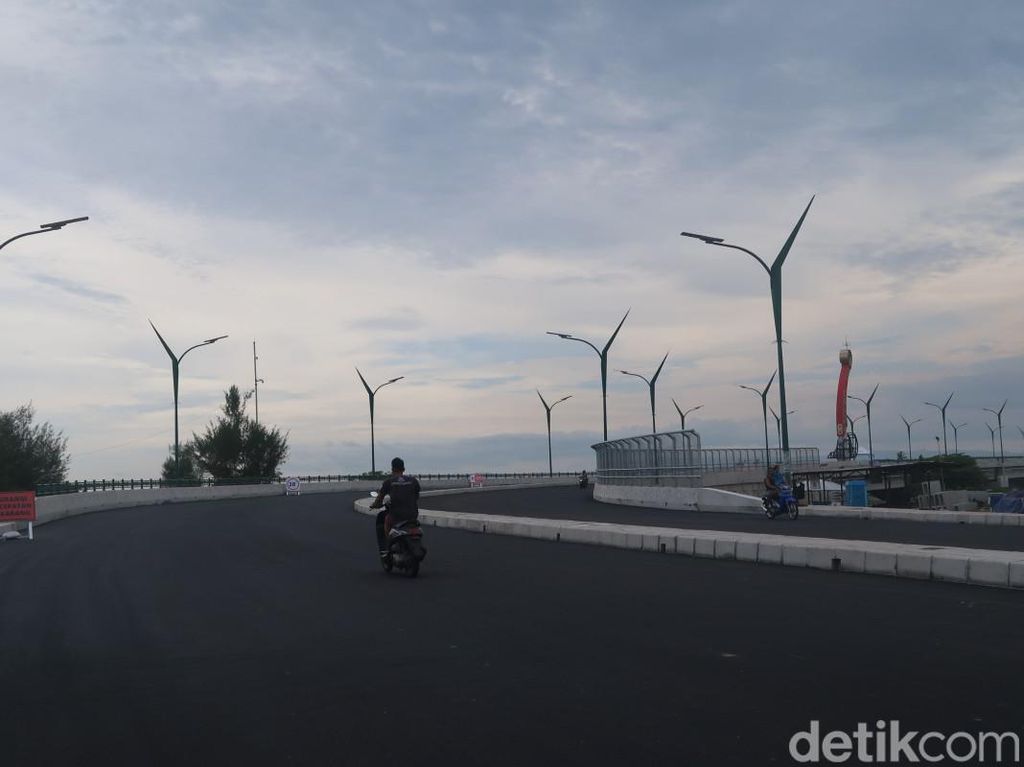 Asyik! Jembatan Kretek II JJLS Bantul Buka Selama Libur Lebaran Asyik! Jembatan Kretek II JJLS Bantul Buka Selama Libur Lebaran
