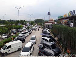 Jangan Kelamaan! Pakai Toilet Rest Area Tol Maksimal 10 Menit