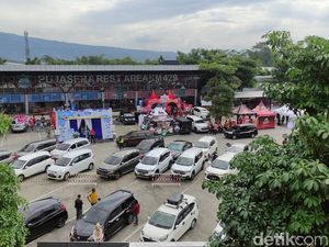 Cerita Pemudik Kena Macet di Cikampek: 12 Jam Baru Sampai Ungaran