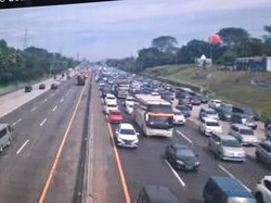 H-3 Lebaran, Km 31 hingga Km 48 Tol Jakarta-Cikampek Macet