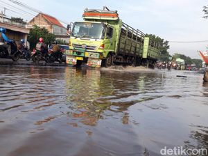 Waspada Tiga Titik Rawan Banjir di Jalur Pantura Pasuruan Saat Mudik Waspada Tiga Titik Rawan Banjir di Jalur Pantura Pasuruan Saat Mudik