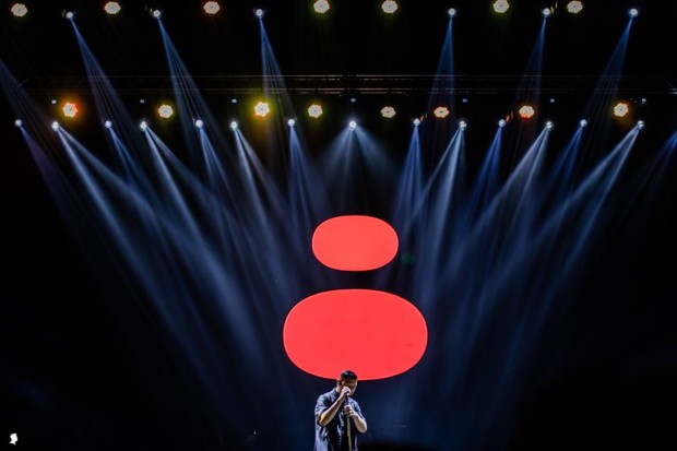 Tulus Saat di Konser Sewindu Jakarta/Foto: dok.SitusTulus.com Tulus Saat di Konser Sewindu Jakarta/Foto: dok.SitusTulus.com