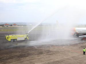 Video Momen Saat Maskapai Bikini Vietjet Air Terbang Lagi ke Bali Video Momen Saat Maskapai Bikini Vietjet Air Terbang Lagi ke Bali