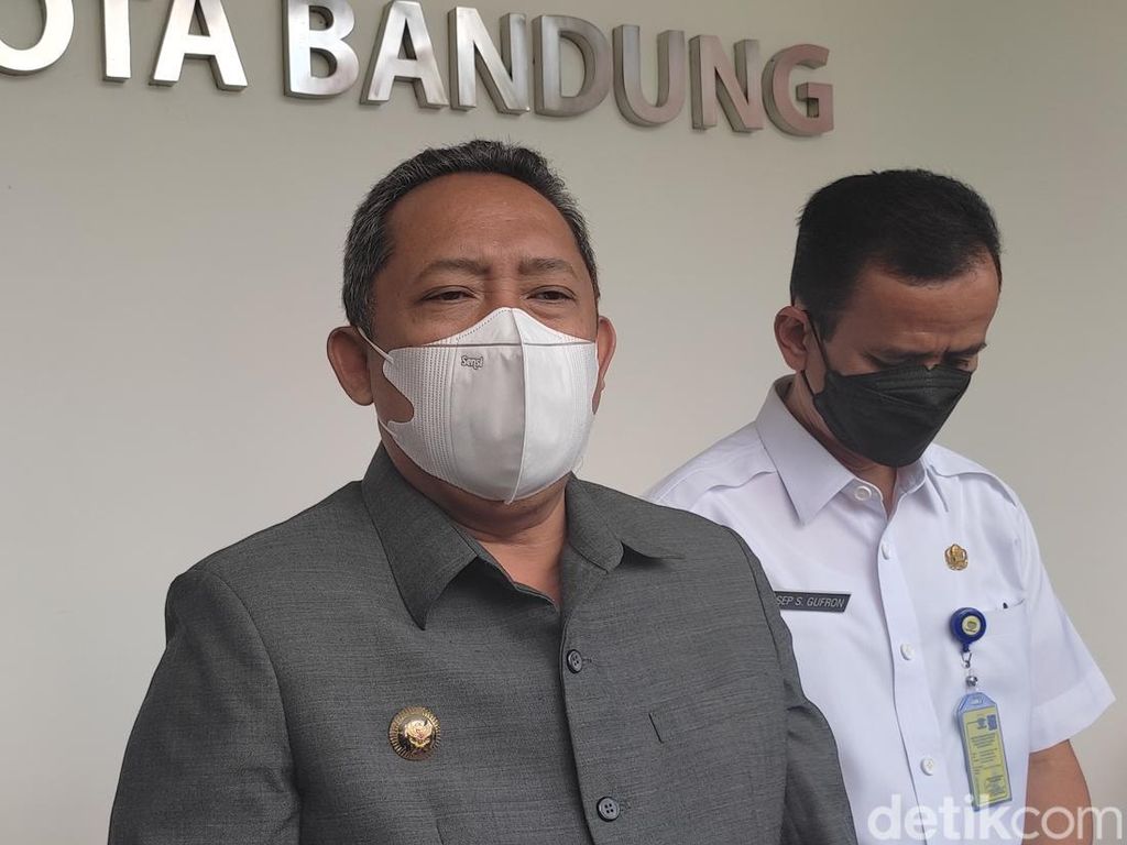 Respons Walkot Bandung yang Dikecam Usai Resmikan Gedung ANNAS