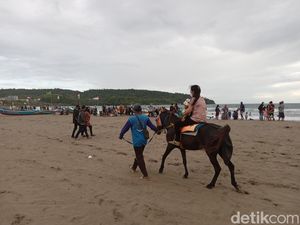 Getok Harga Dilarang di Pangandaran tapi HTM Obwis Boleh Naik