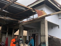 4 Rumah Rusak di Bone Diterjang Angin Puting Beliung