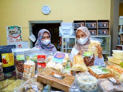 Markibor! Cara Bupati Ipuk Promosi UMKM di Momen Lebaran