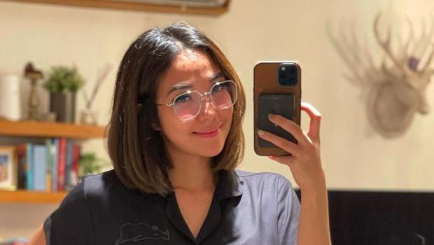 Gaya baru rambut Gisel.