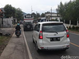 Ratusan Ribu Kendaraan Traveler Jejali Nagreg, Menhub: Tetap Terkendali