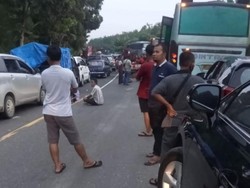 Macet di Jalinsum Labura Belum Selesai, Ini Penyebabnya