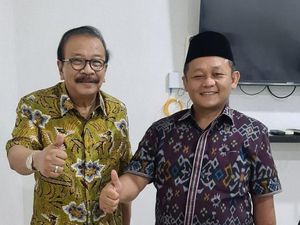 Ketua Golkar Jatim Sarmuji Bertemu Pakde Karwo, Bahas Apa? Ketua Golkar Jatim Sarmuji Bertemu Pakde Karwo, Bahas Apa?
