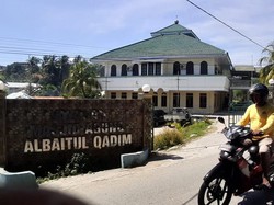 Masjid Agung Al-Baitul Qadim, Ziarah Agama Islam Pertama di Timor