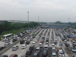 Ganjil Genap Tol Japek Berlaku Sore Ini, One Way hingga Km 442 GT Bawen