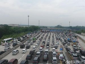 Sudah 1,3 Juta Kendaraan Tinggalkan Jabodetabek hingga H-3 Lebaran Sudah 1,3 Juta Kendaraan Tinggalkan Jabodetabek hingga H-3 Lebaran
