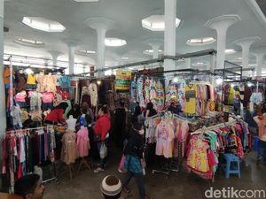 Rindu Ibu Menawar di Pasar Johar