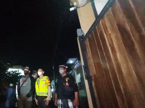Polisi-Pecalang di Denpasar Amankan Rumah yang Ditinggal Pemudik Polisi-Pecalang di Denpasar Amankan Rumah yang Ditinggal Pemudik