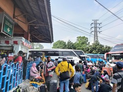 2.791 Pemudik Berangkat dari Terminal Kampung Rambutan pada H-3 Lebaran