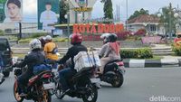 Pemudik Mulai Padati Jalur Perkotaan Garut