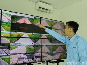 6.200 Kendaraan Mudik Lewat Tol Serang-Panimbang 6.200 Kendaraan Mudik Lewat Tol Serang-Panimbang