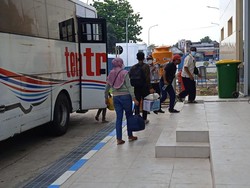 1.452 Pemudik Tiba di Terminal Patria Kota Blitar