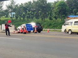 Volume Kendaraan Meningkat, Jalur Tol di Jabar Diberlakukan Contraflow