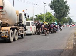 Jalur Alternatif Disiapkan Hadapi Kemacetan di Simpang 4 Mengkreng Kediri