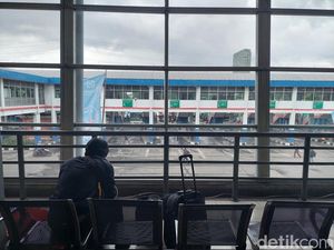 Resmi! Ini Aturan Sudah Vaksin 2 Kali Tak Perlu Tes Corona Saat Naik Pesawat