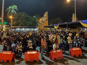 Cuti Bersama Tiba, Pemudik Mulai Membludak di Pelabuhan Padangbai