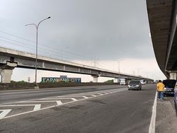 H-1 Lebaran, Lalin Tol Jakarta-Cikampek KM 48 Mulai Lengang